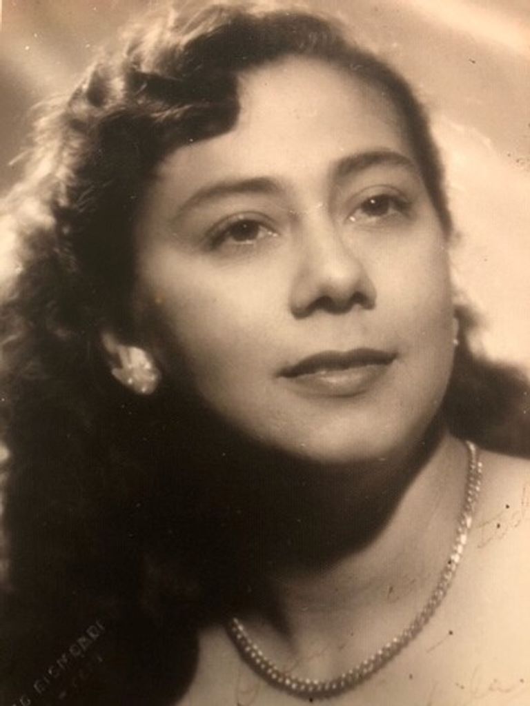 Zoila Victoria Salas