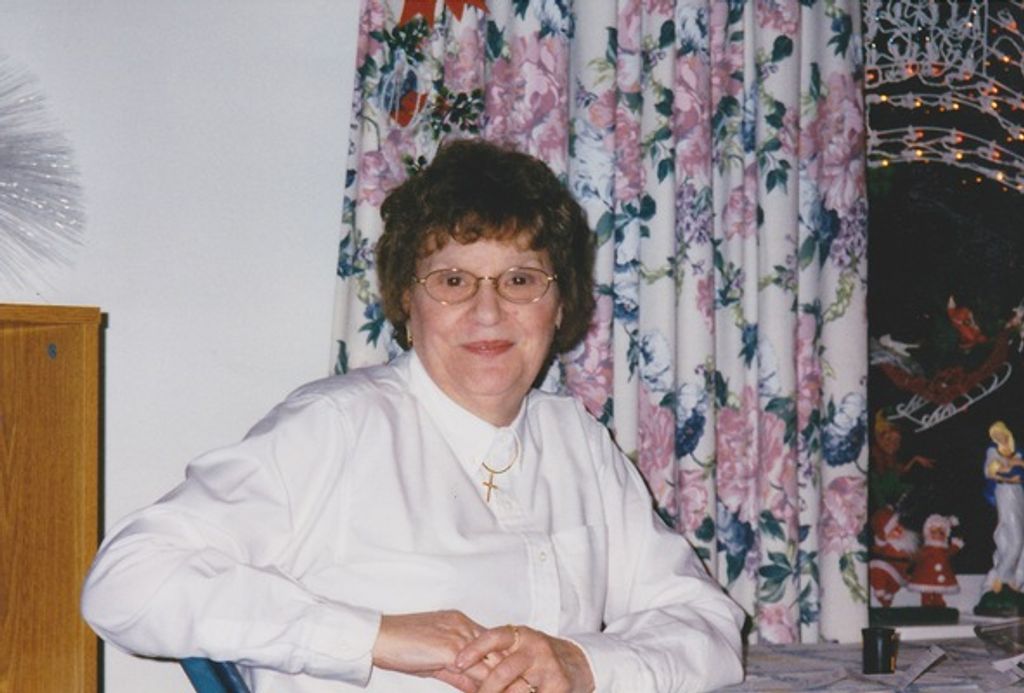 Dolores M. (Roy) Cyr