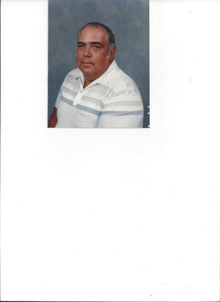 Oliver Mitchell Profile Photo