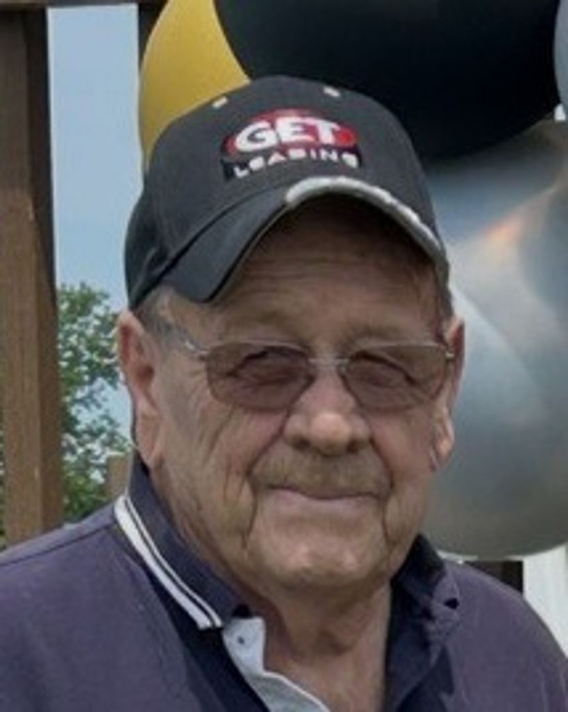 Charles E. "Chuck" Russell Profile Photo