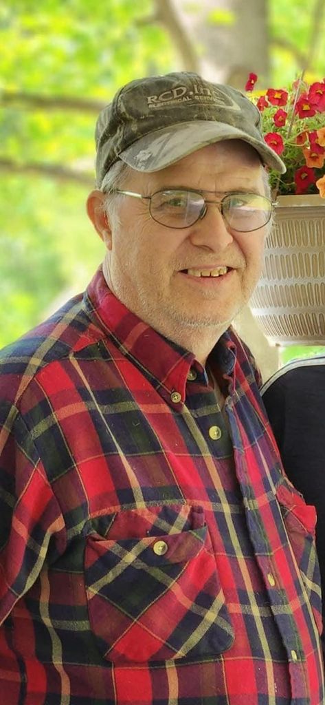 Thomas Douglas Moore Profile Photo