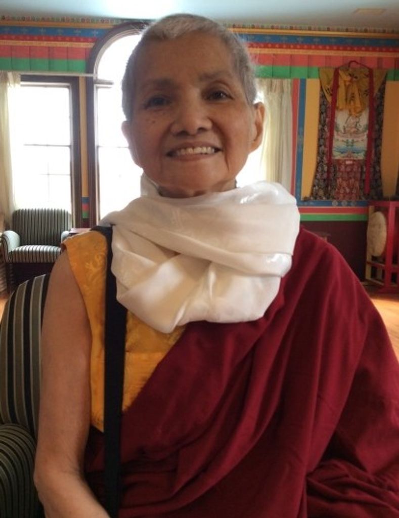 Sen Thi Trinh Profile Photo