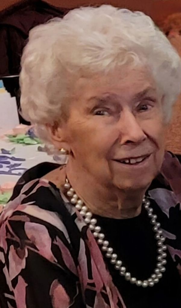Rosa Lee Hutton Profile Photo