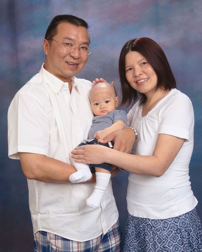 Yanfeng "Robert" Zhou Profile Photo