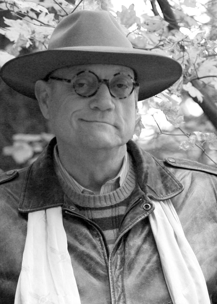 Robert W. Bob Keiper