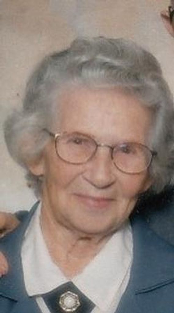 Leora M Lillard