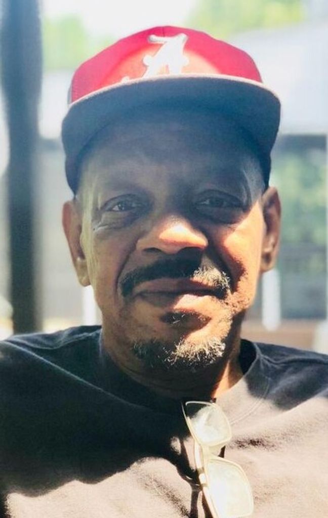 Leon Samuel Scott Profile Photo