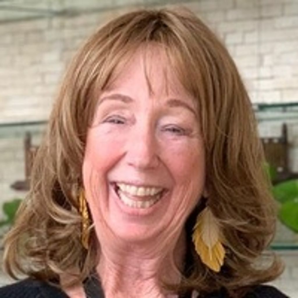 Cari Dell Rhodes Profile Photo