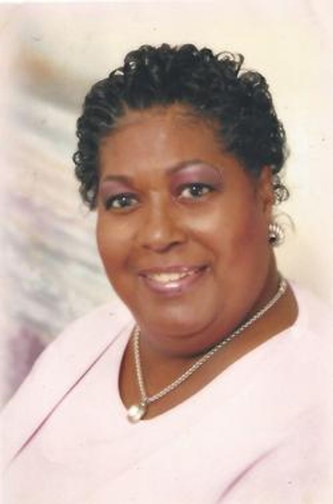 Gwendolyn Ethamae Lindsay- Hutchins Profile Photo