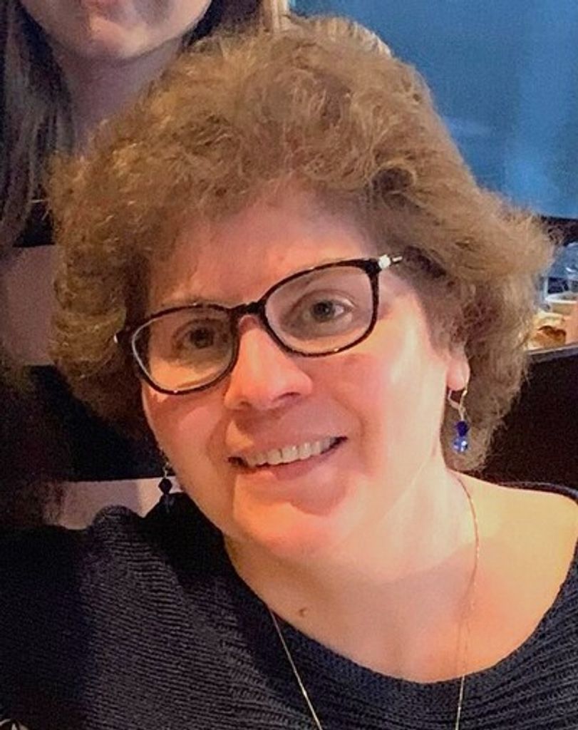 Lisa C. Medeiros Profile Photo