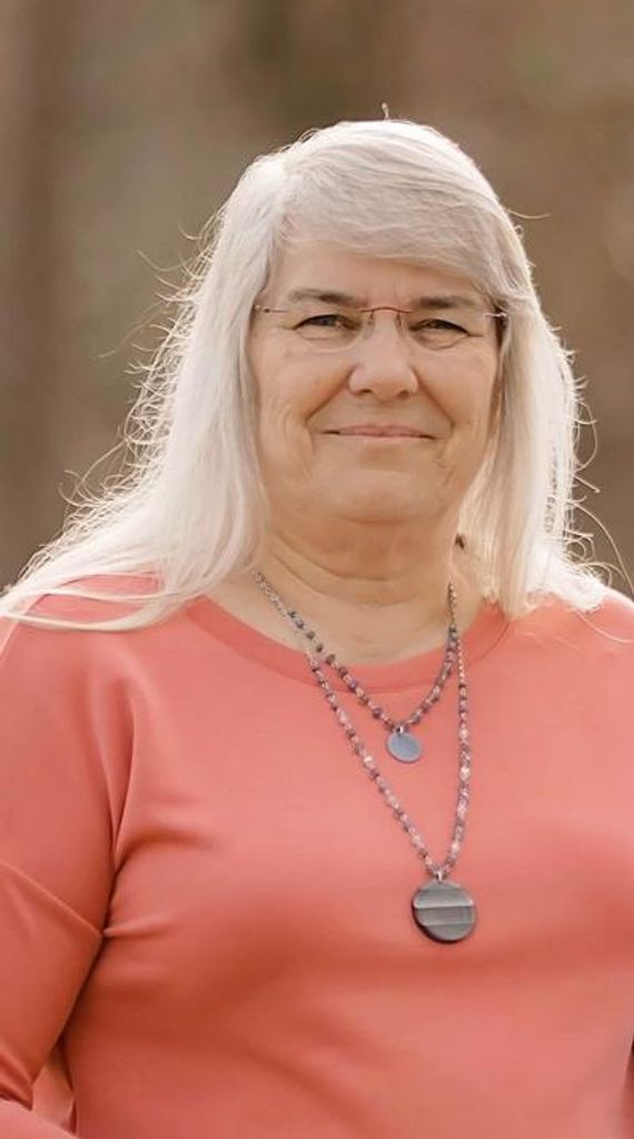 Carol Griffis Waters Profile Photo