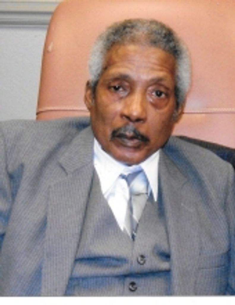 Issac Lawton Jr. Profile Photo