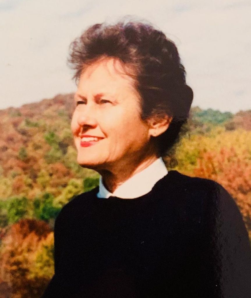 Emma Hart Mustain Profile Photo