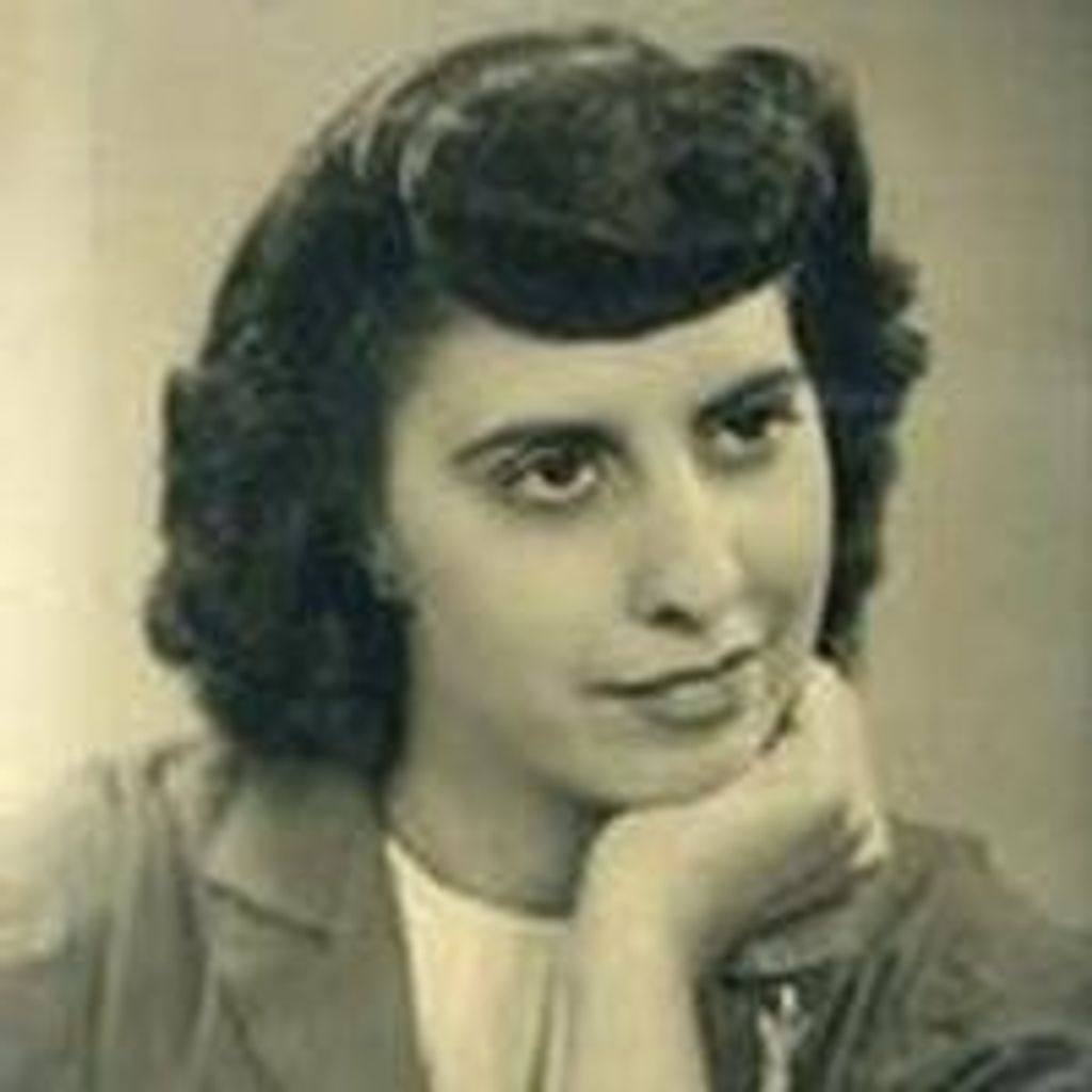 Celia J Downey
