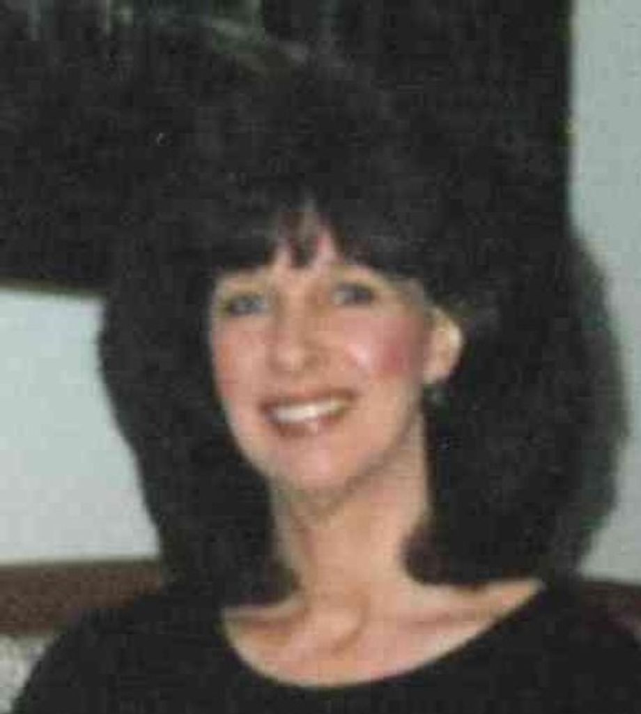 Lynne Louise Barner