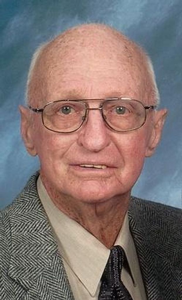 Claude M. Simmons Profile Photo