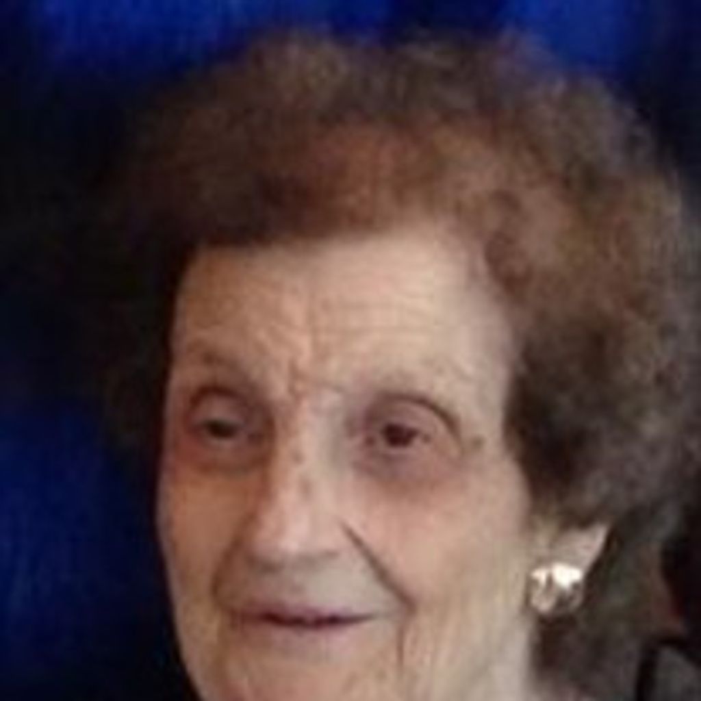 Gloria Gomez
