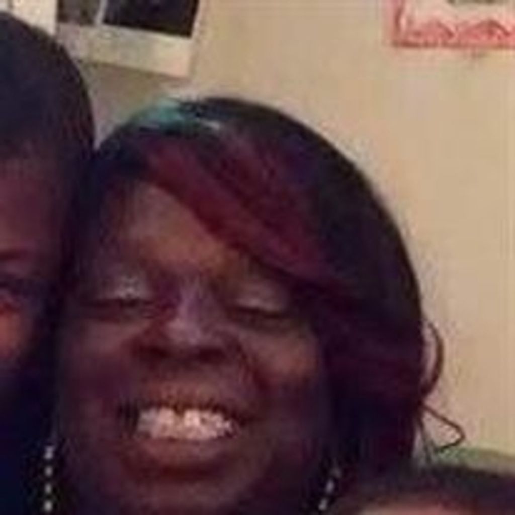 Angela Nicole Holloway