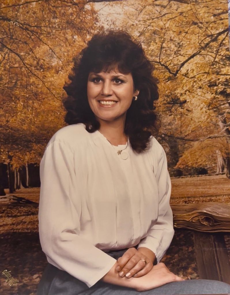 Sandra Mull Profile Photo