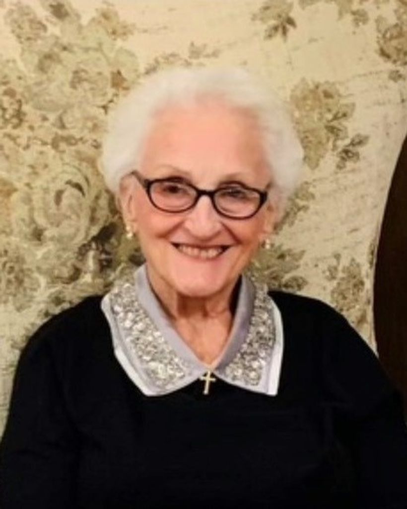 Yvonne "Vonnie" McQuade Profile Photo