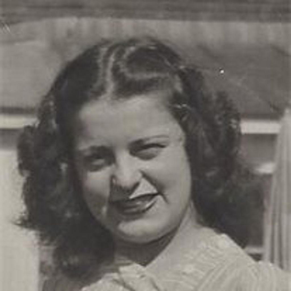 Annette Lois "Lauda" Krzynowek