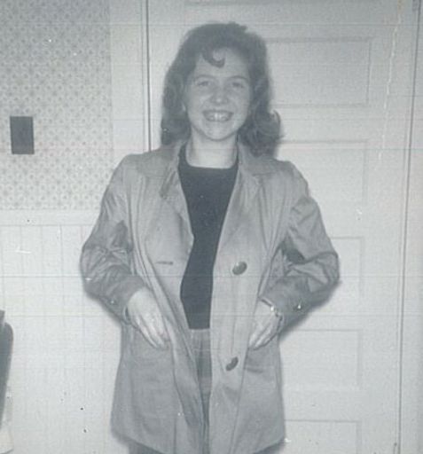 Jannette Louise (May)  Brown photo gallery thumbnail 3 of 61