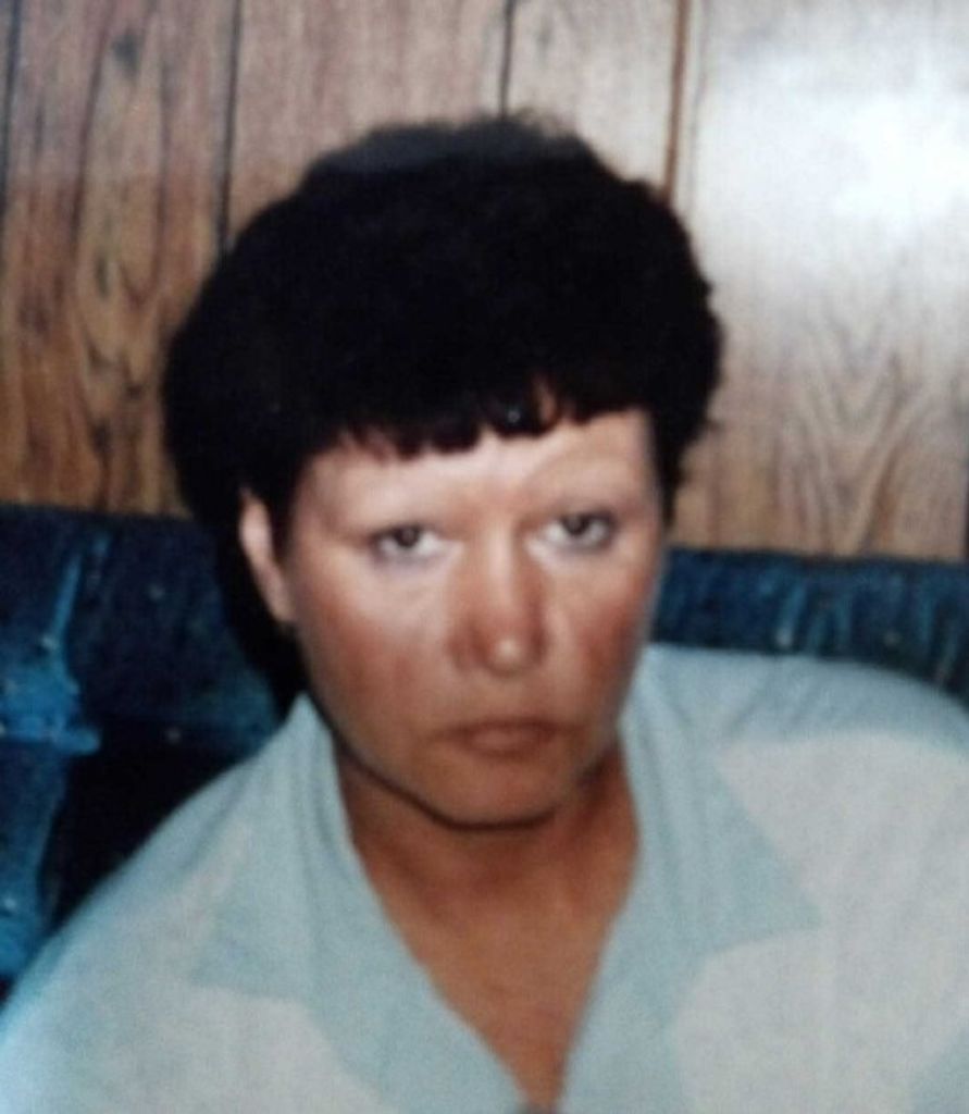 Carolyn (Butler)  Fox