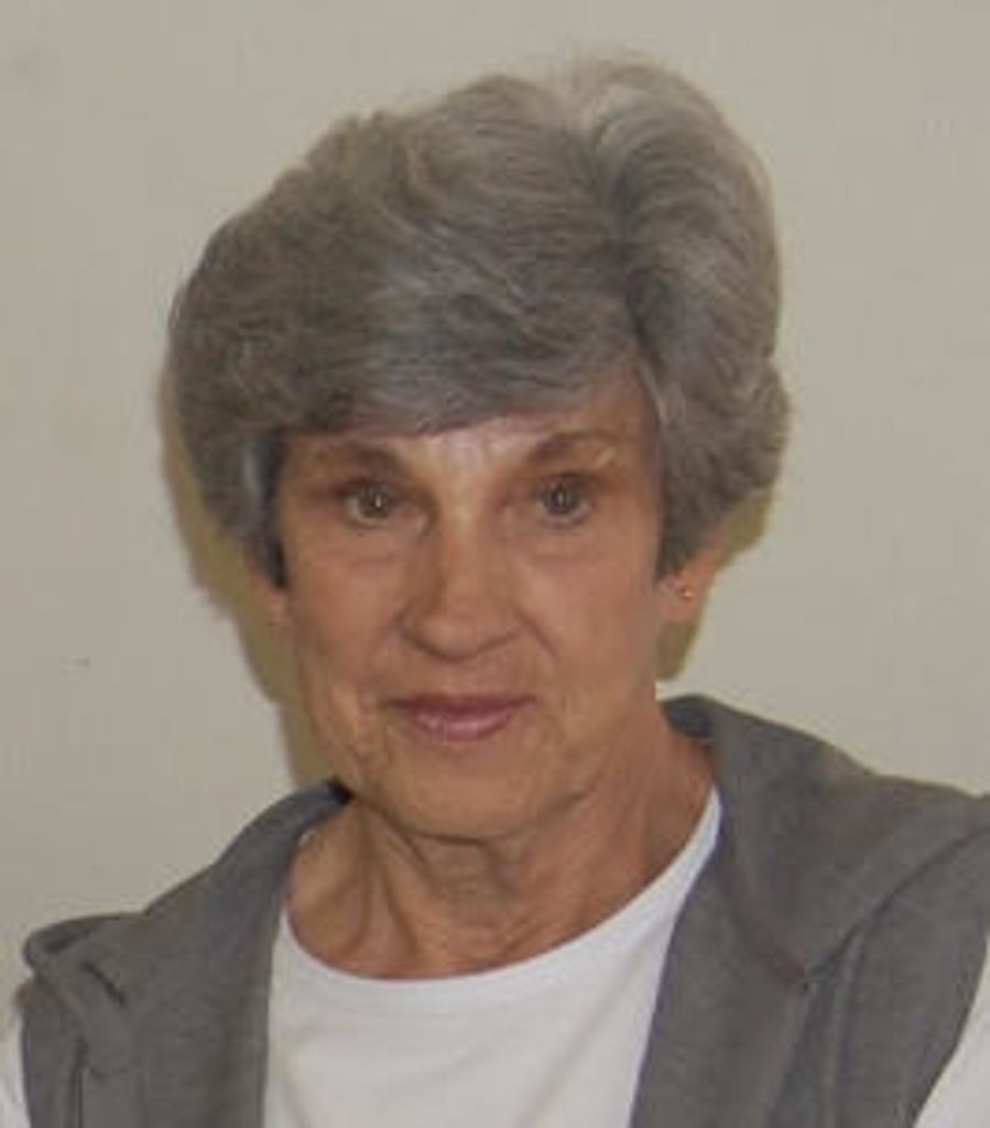 Gloria Dierks Profile Photo