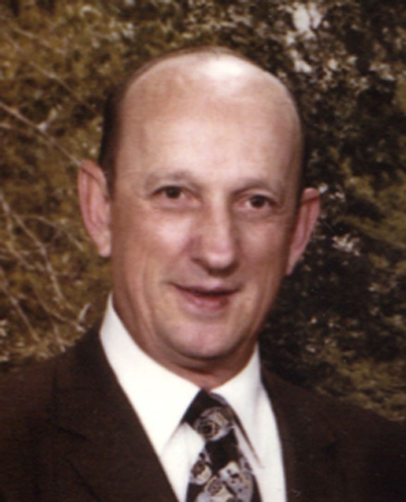 Dr. Lloyd Maxon