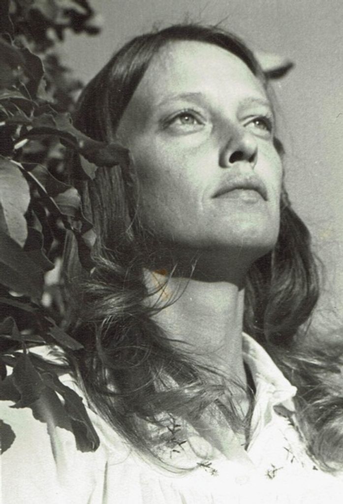 Rebecca Lou 'Becky' Ross