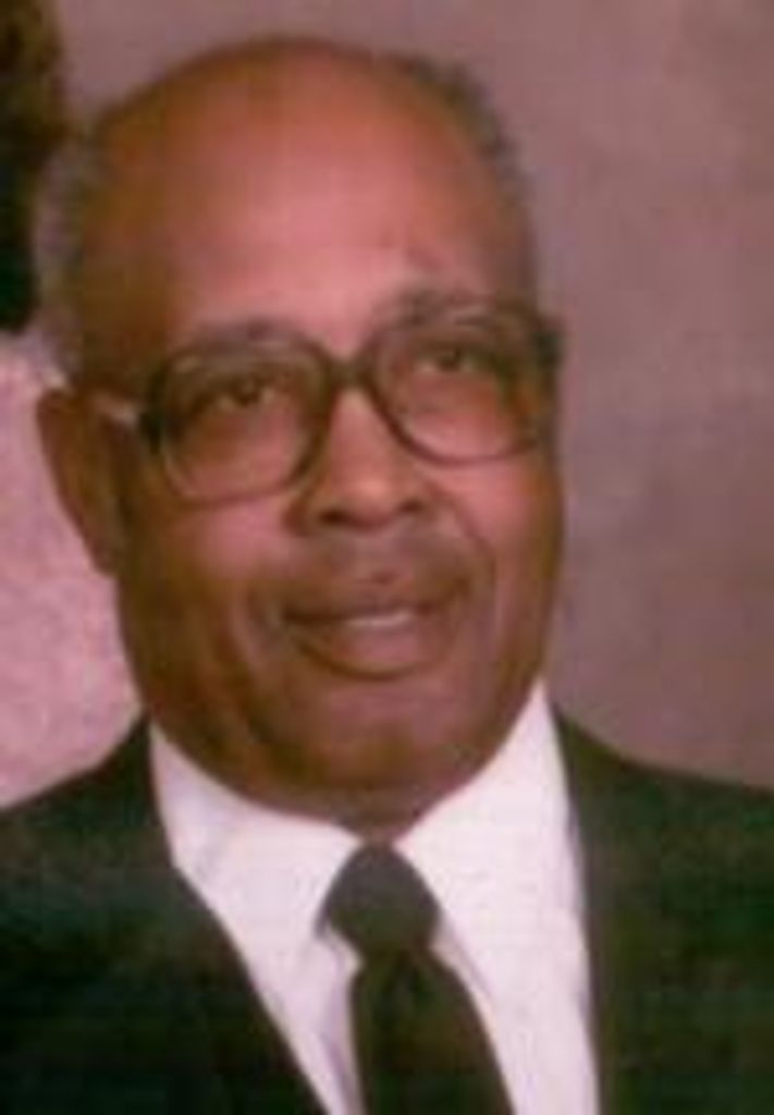 Paul I Bradshaw Sr.