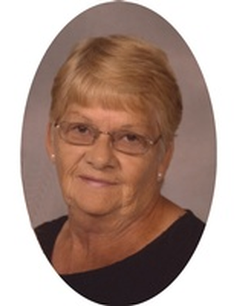Eva Darlene Carver
