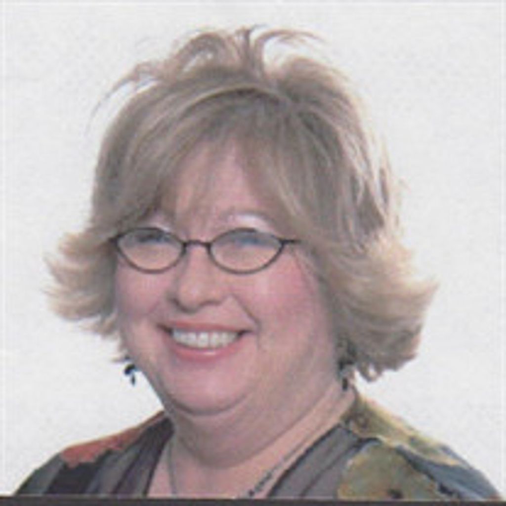 Suzanne Smith