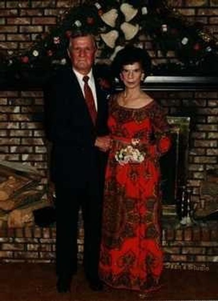 Delores Recker