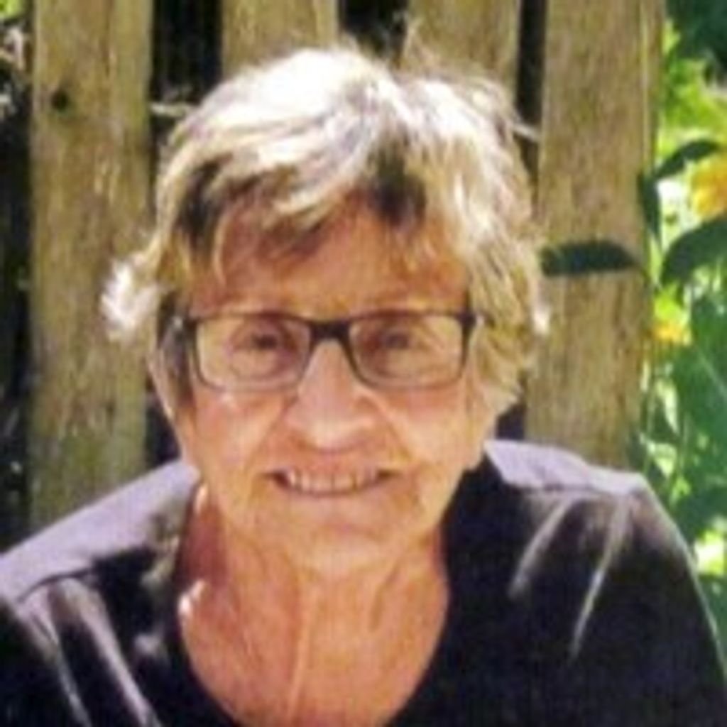 Violet Mae "Vi" (Kouri) Massad