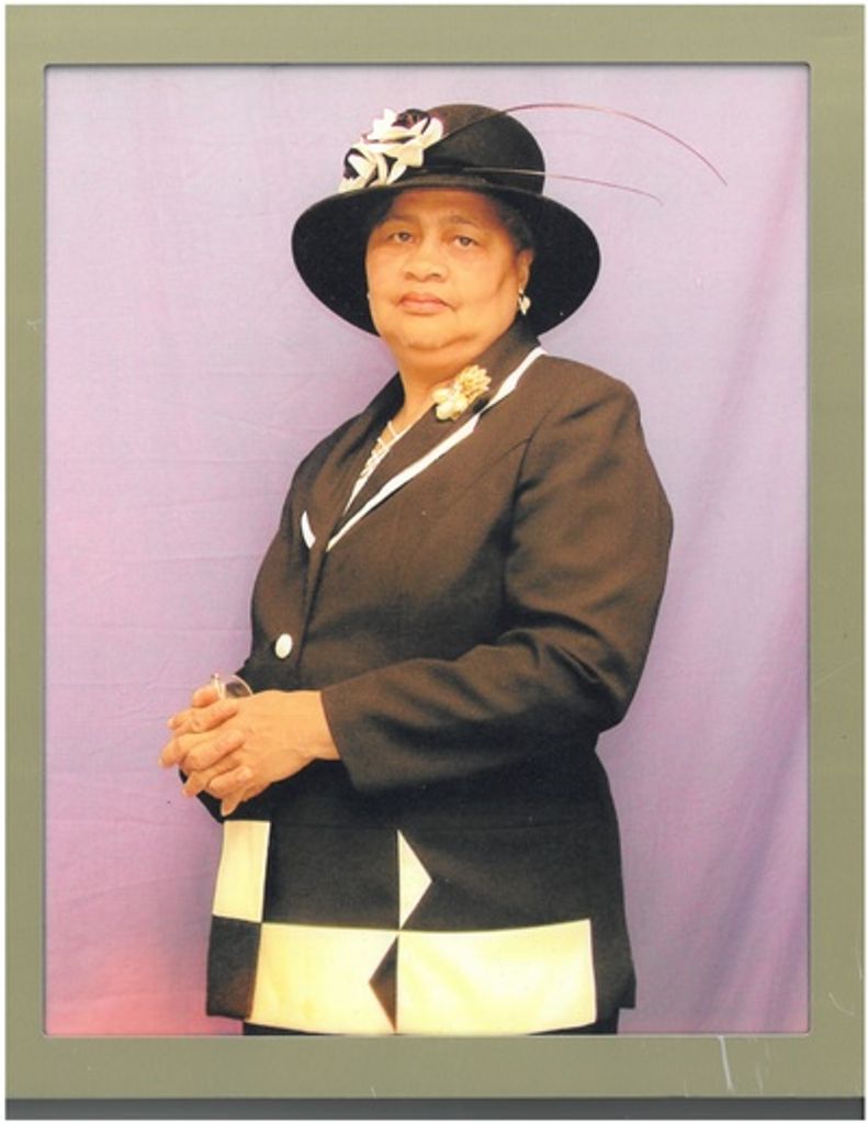 Carolyn Francis Profile Photo