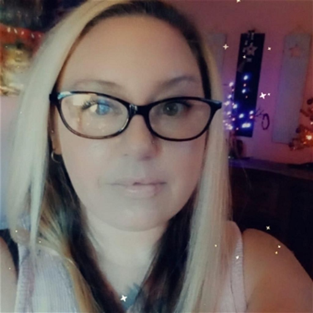 Nichole Lynn Hein Profile Photo