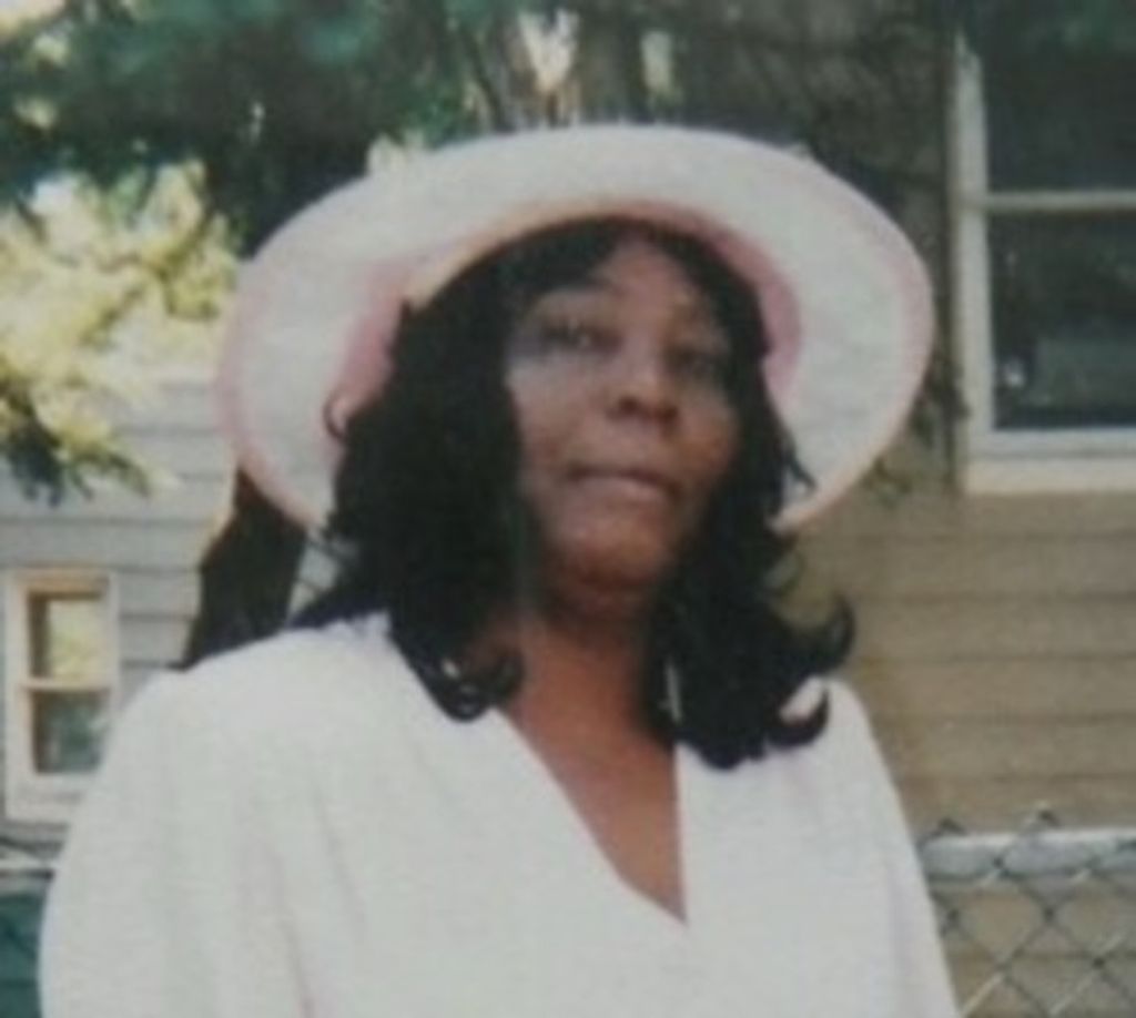 Sylphanie Cadeau Profile Photo