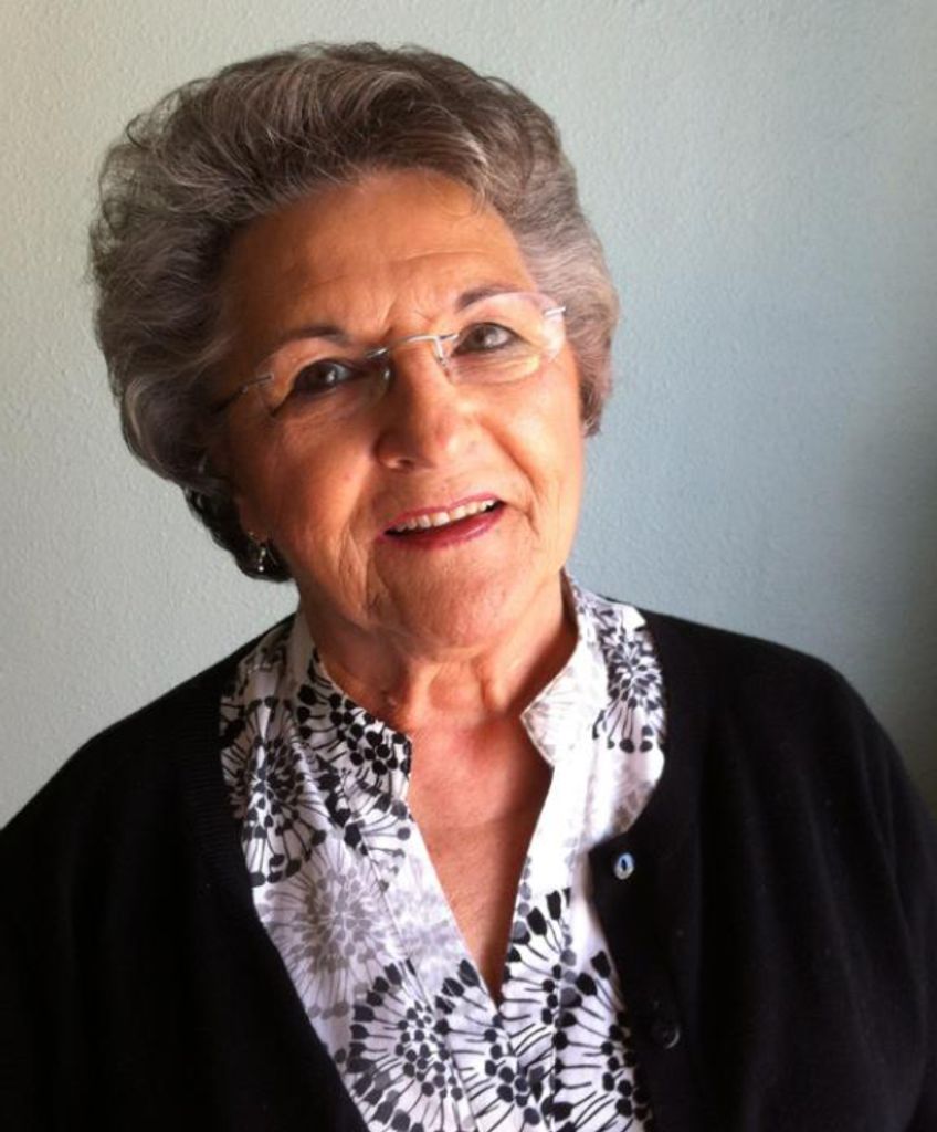 Salois, Dorothy Vivian