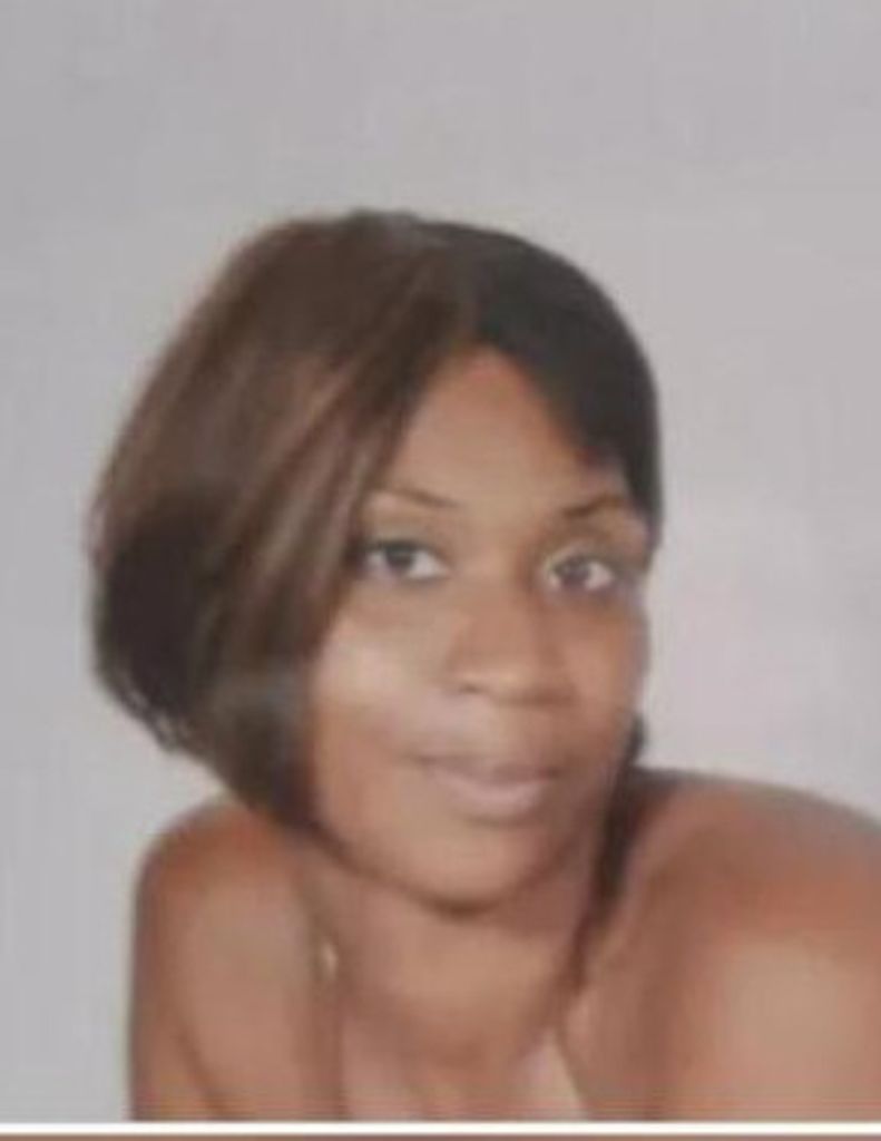 Talisha Grooms