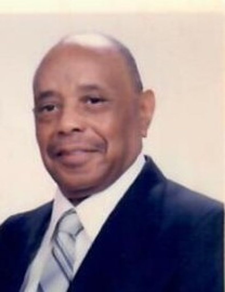 Johnny L Buckson Profile Photo