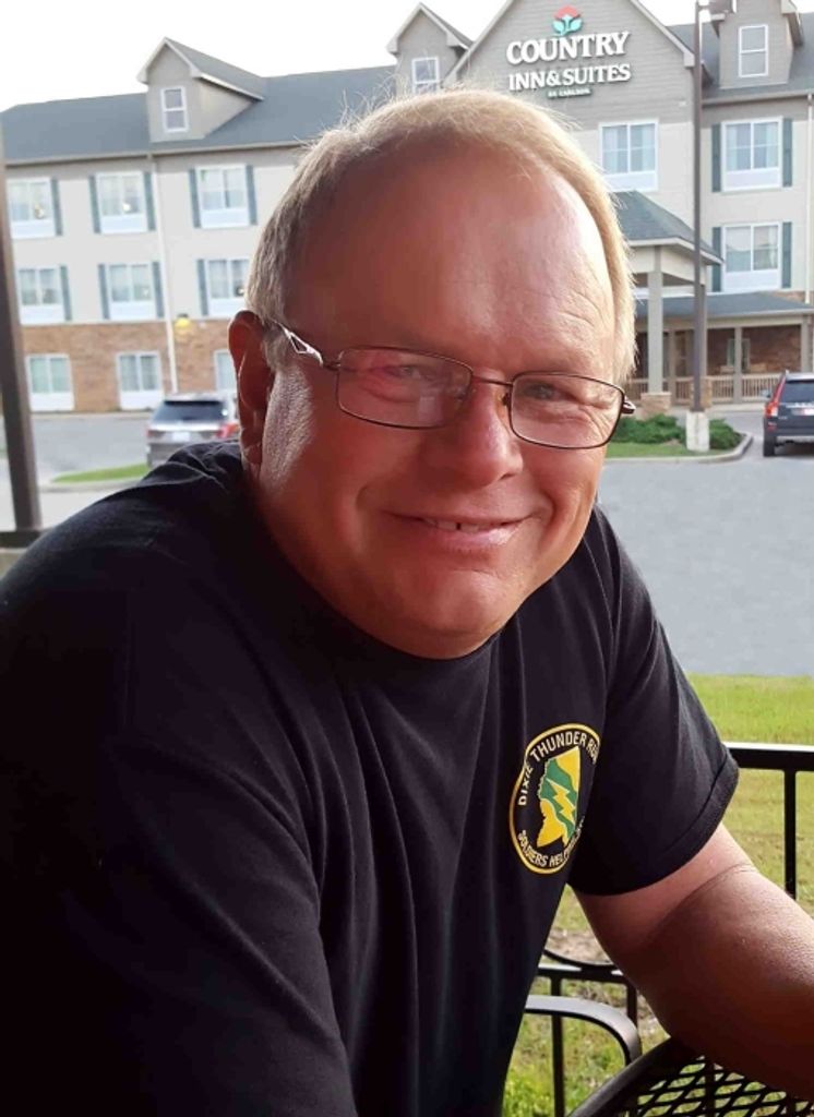 Ronnie Earl Cooley Profile Photo