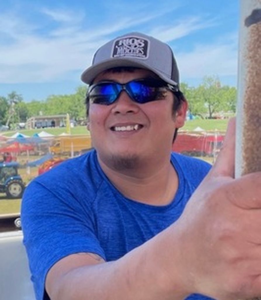 Eric  Christian Olvera Profile Photo