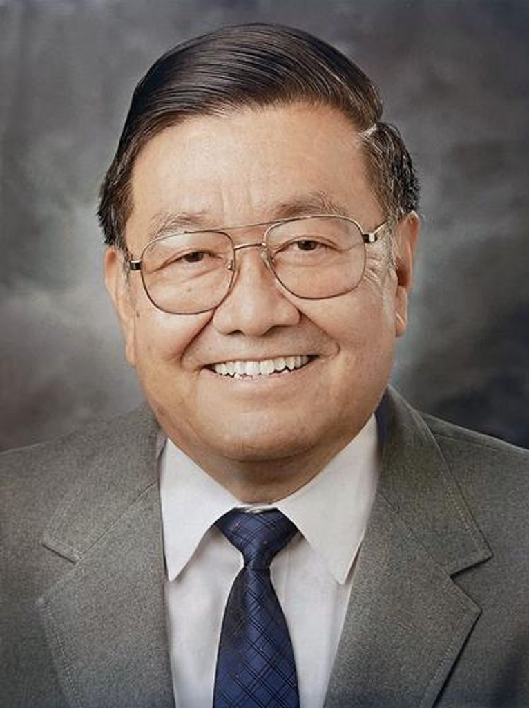 Gene Aoki