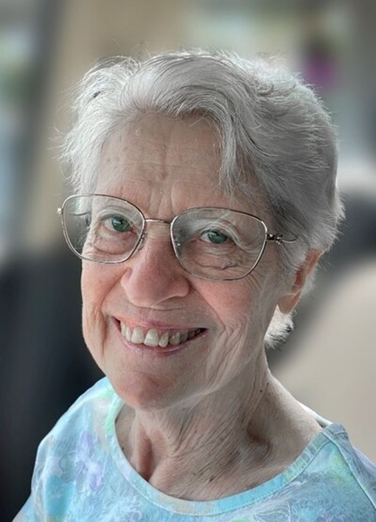 Sarah Elizabeth Goebl Profile Photo