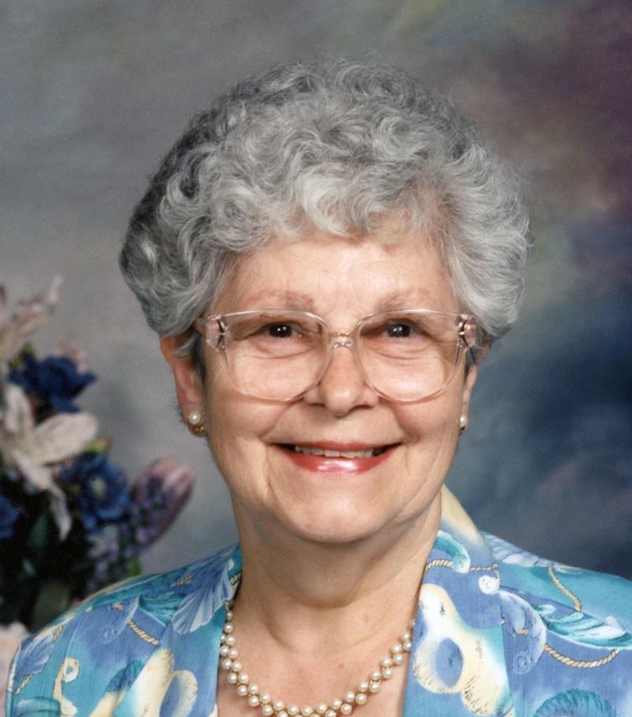 Elisabeth Petraszko Profile Photo