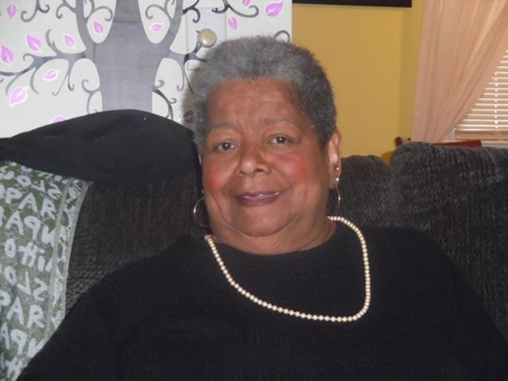 Mrs. Gwendolyn Simpson Bell Profile Photo