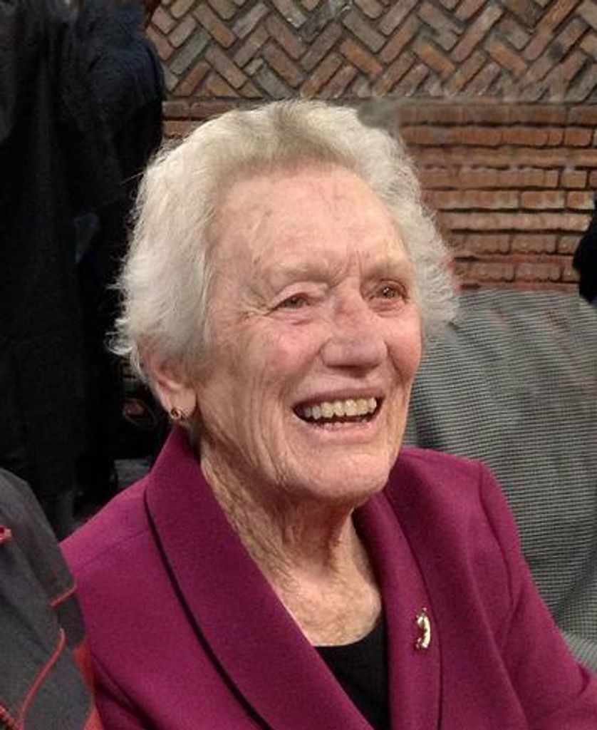 Fielda Althea Tarbell (Dick) Calderwood Profile Photo