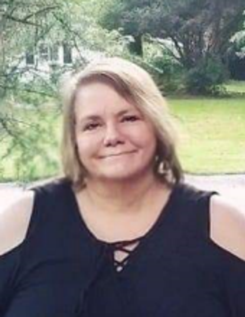 Angela Ray Profile Photo