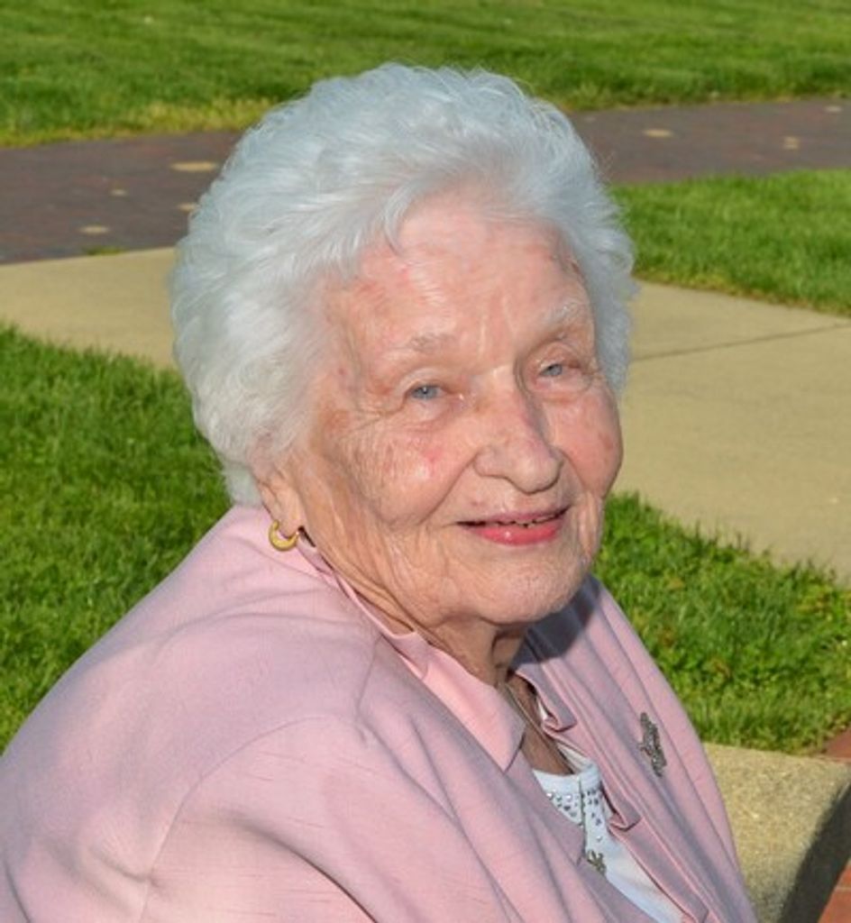 Elsie L. Hege Profile Photo